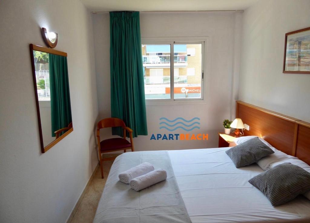 ApartBeach VANCOUVER Climatizado Piscina y Parquing Salou Exterior foto