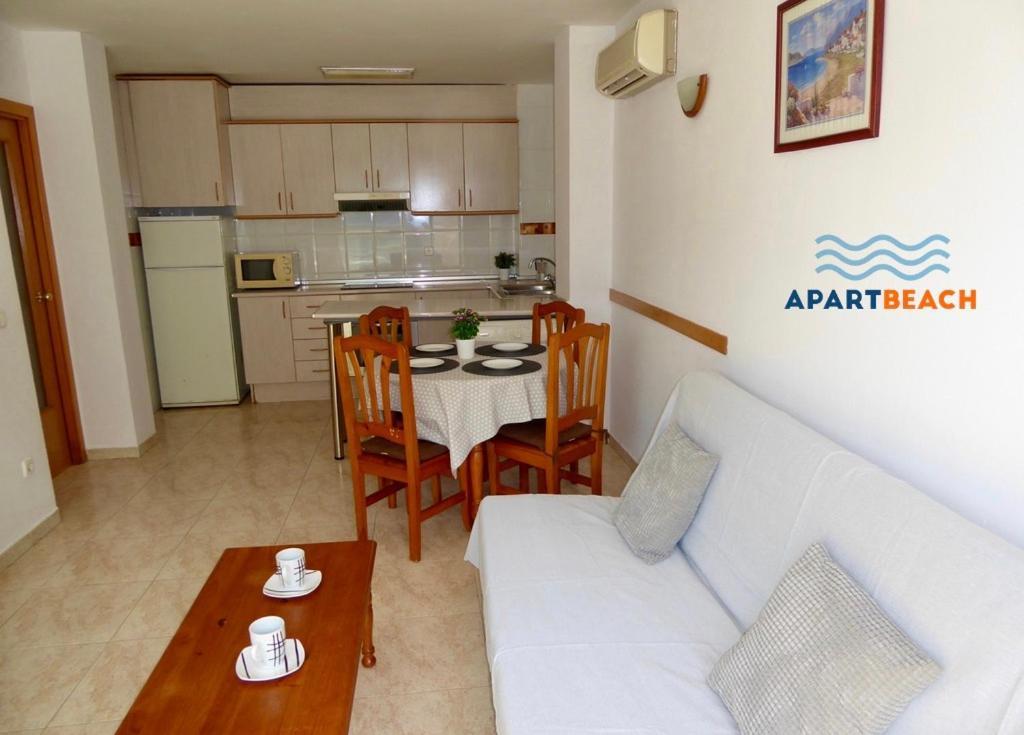 ApartBeach VANCOUVER Climatizado Piscina y Parquing Salou Exterior foto