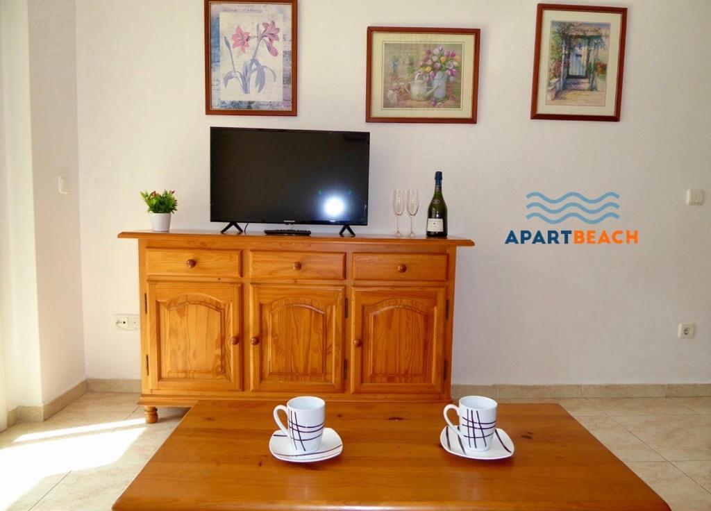 ApartBeach VANCOUVER Climatizado Piscina y Parquing Salou Exterior foto