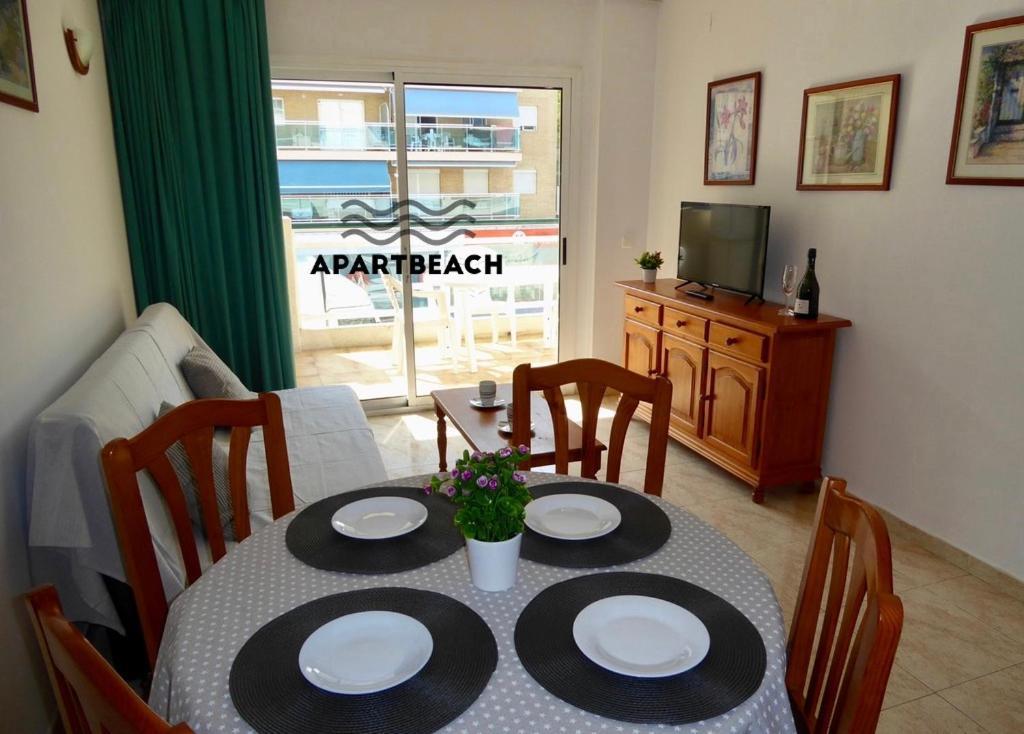 ApartBeach VANCOUVER Climatizado Piscina y Parquing Salou Exterior foto