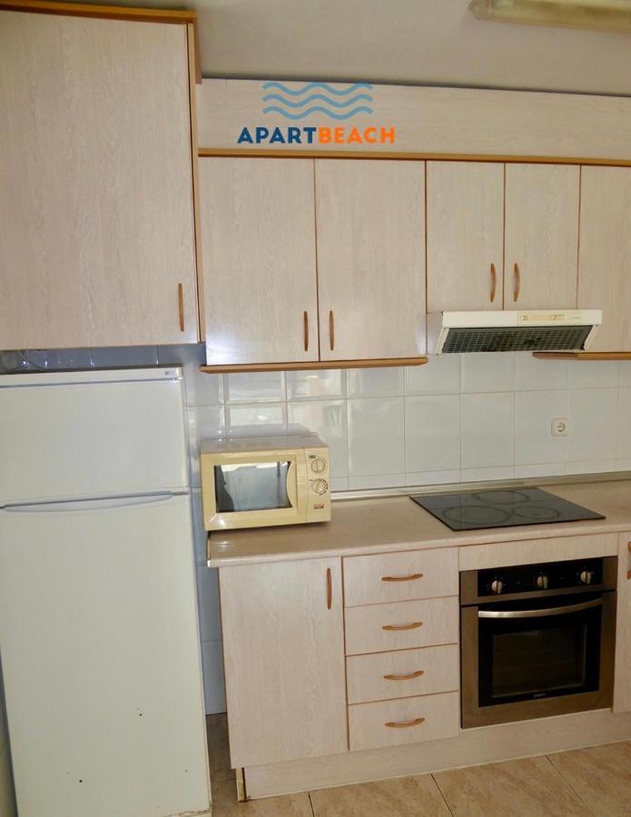ApartBeach VANCOUVER Climatizado Piscina y Parquing Salou Exterior foto